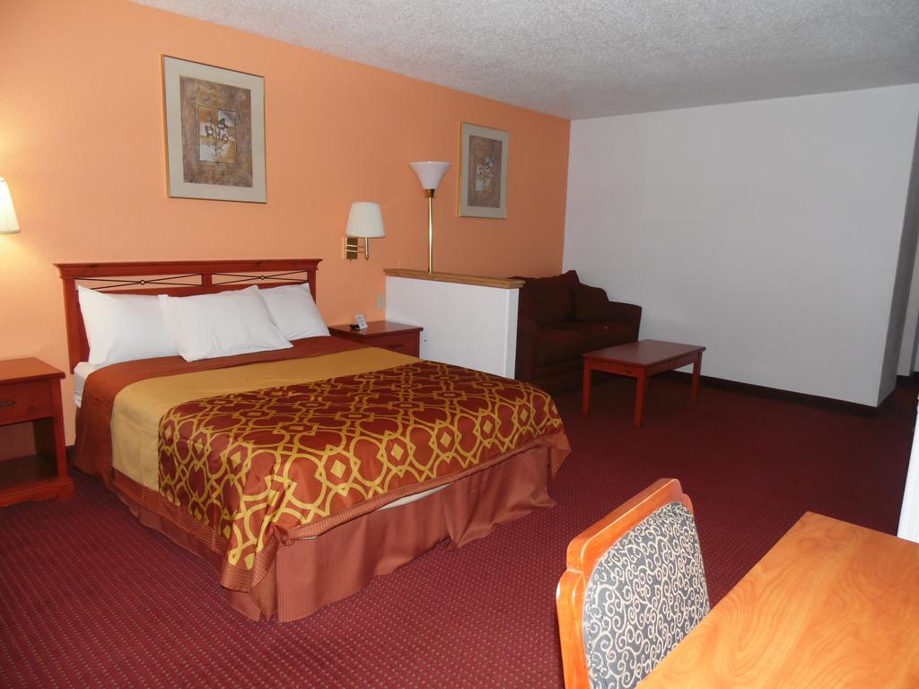 American Inn & Suites Boone Rum bild