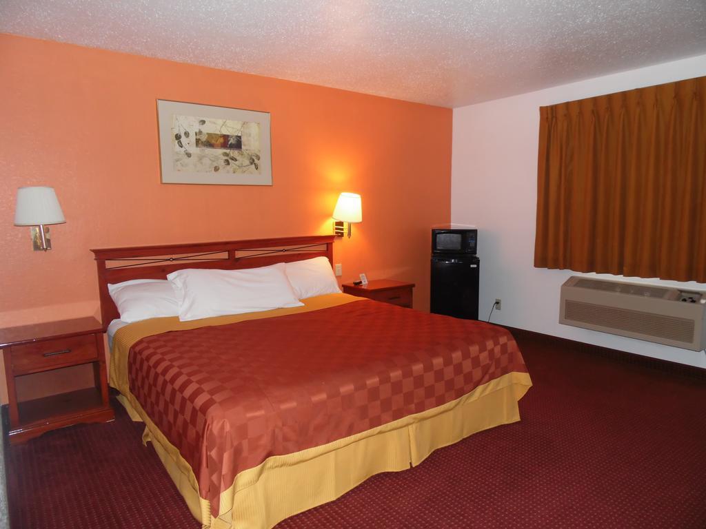 American Inn & Suites Boone Rum bild